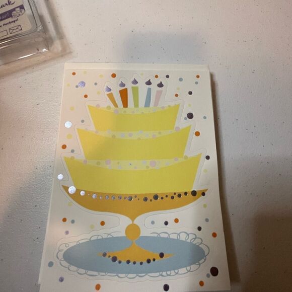 Hallmark birthday invitations 10 with 5 practice sheets includes envelopes - Picture 3 of 4